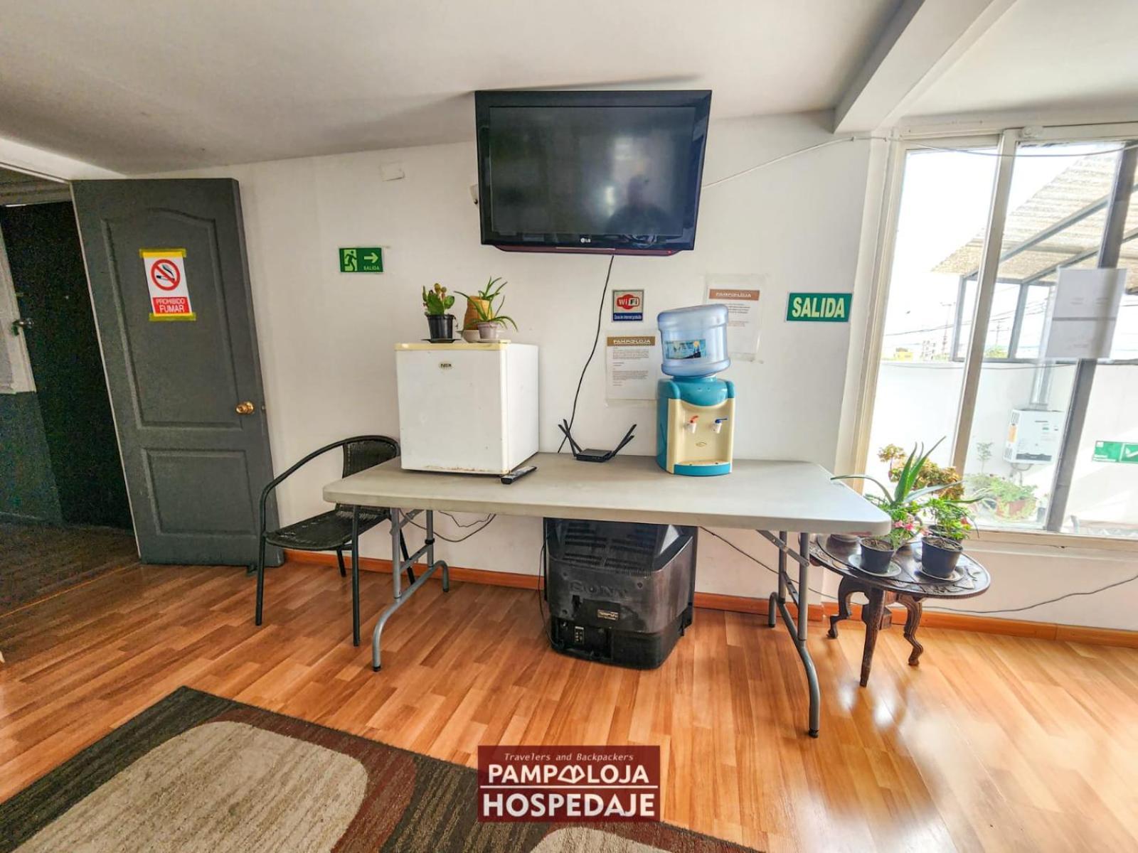 Hotel Hostal Pampaloja Antofagasta Zewnętrze zdjęcie